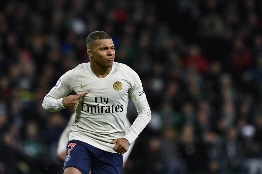 第一上海：维持时代电气“买入”评级 目标价55港元